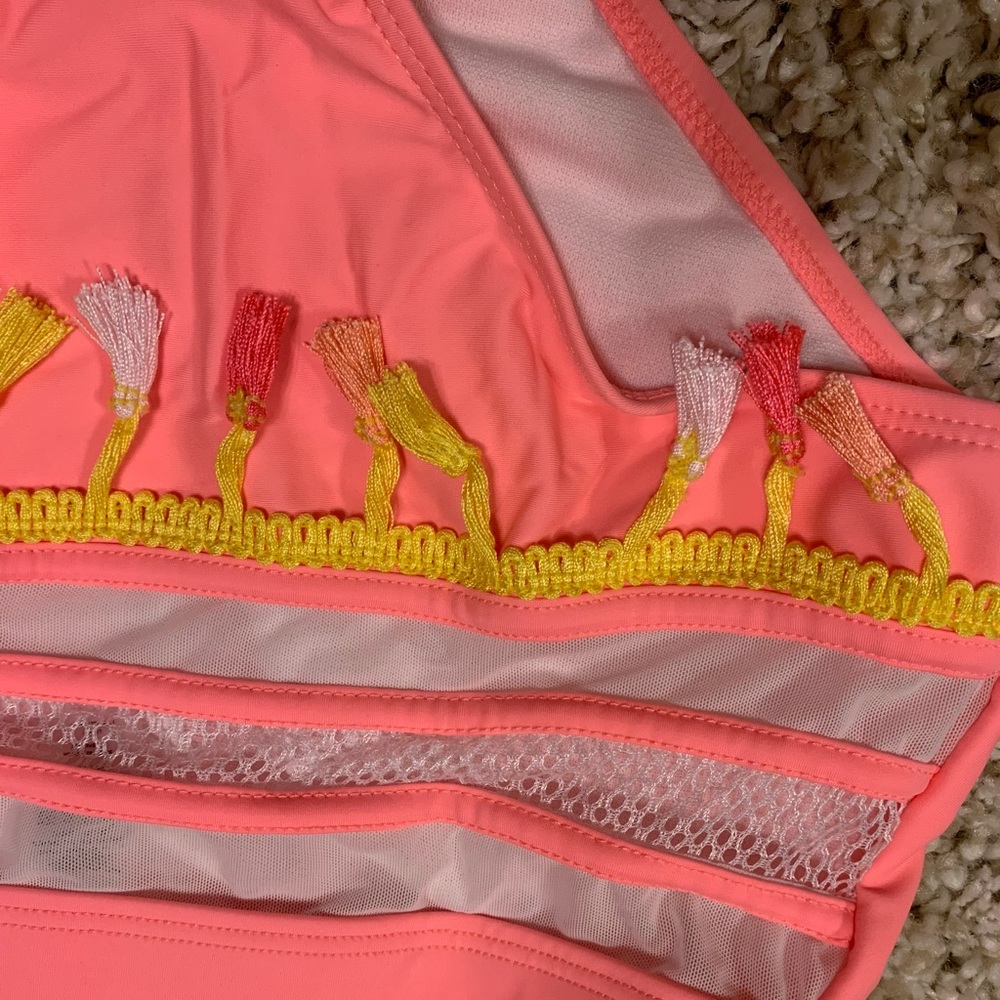 Pink bikini - Picture 3 of 3